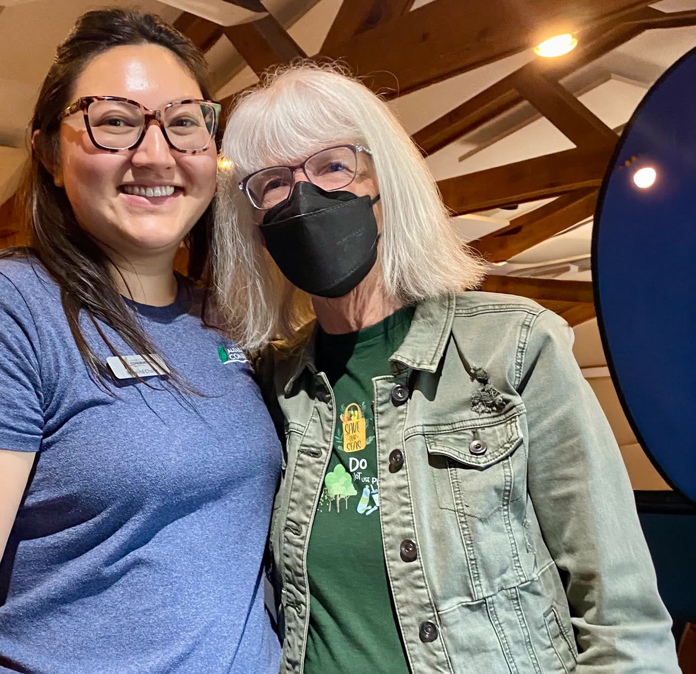 Board members Rosalind Chang and Lynn Tremain at a LEN event.
